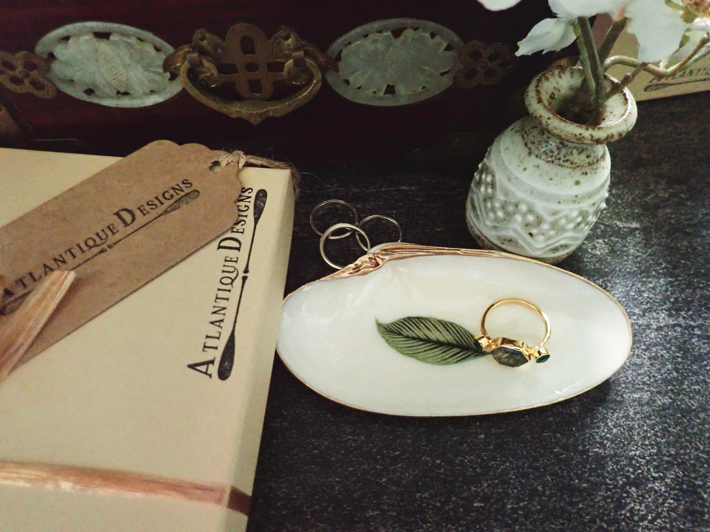 Decoupage Botanical Clam Shell Ring Dish – Hand-Painted Jewelry Holder, Housewarming Gift