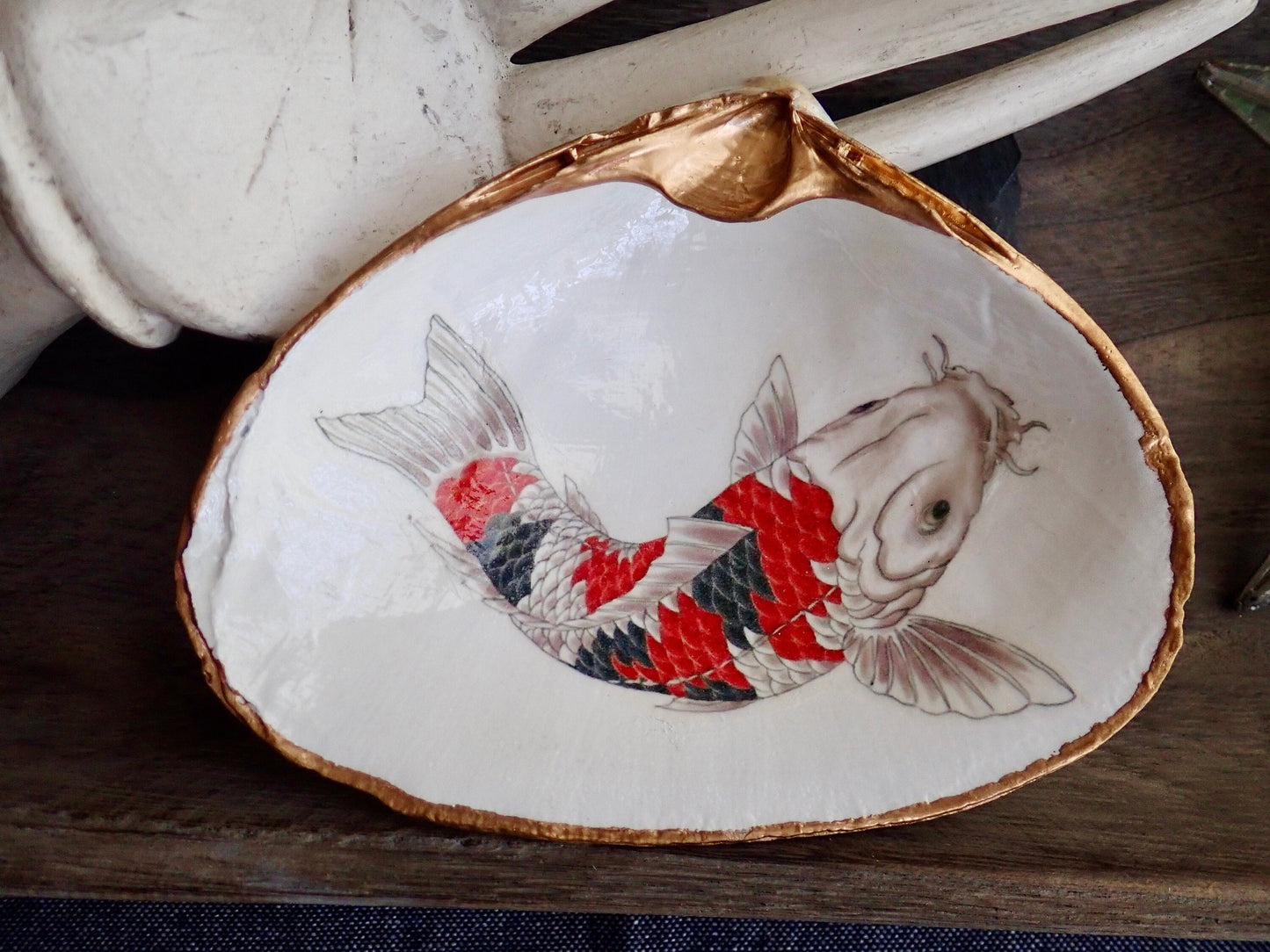 Koi Fish Decoupage Clam Shell Ring Dish – Handcrafted Coastal Trinket Holder, Nautical Gift