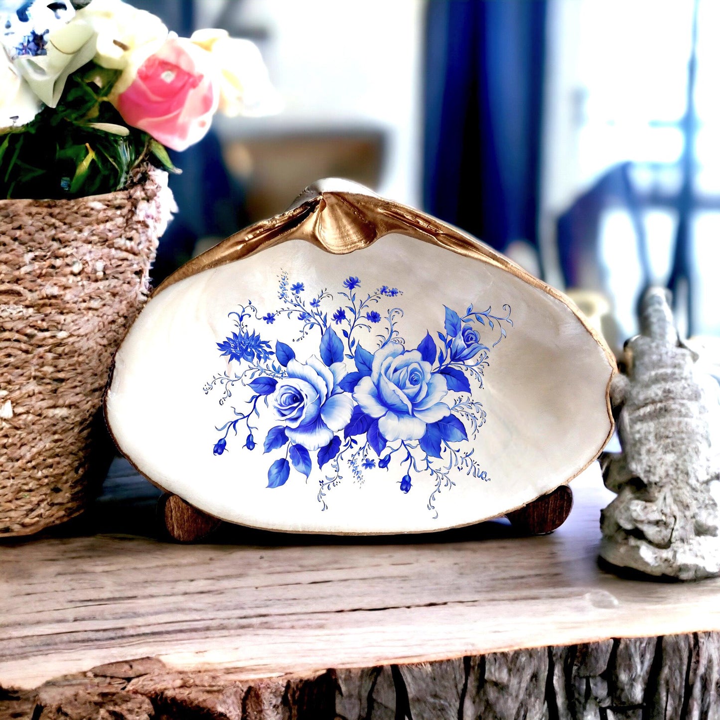 Decoupage Chinoiserie Clam Shell Ring Dish – Blue & White Jewelry Holder, Coastal Decor