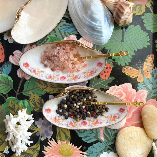 Handcrafted Clam Shell Salt and Pepper Dishes – Beach House Table Decor