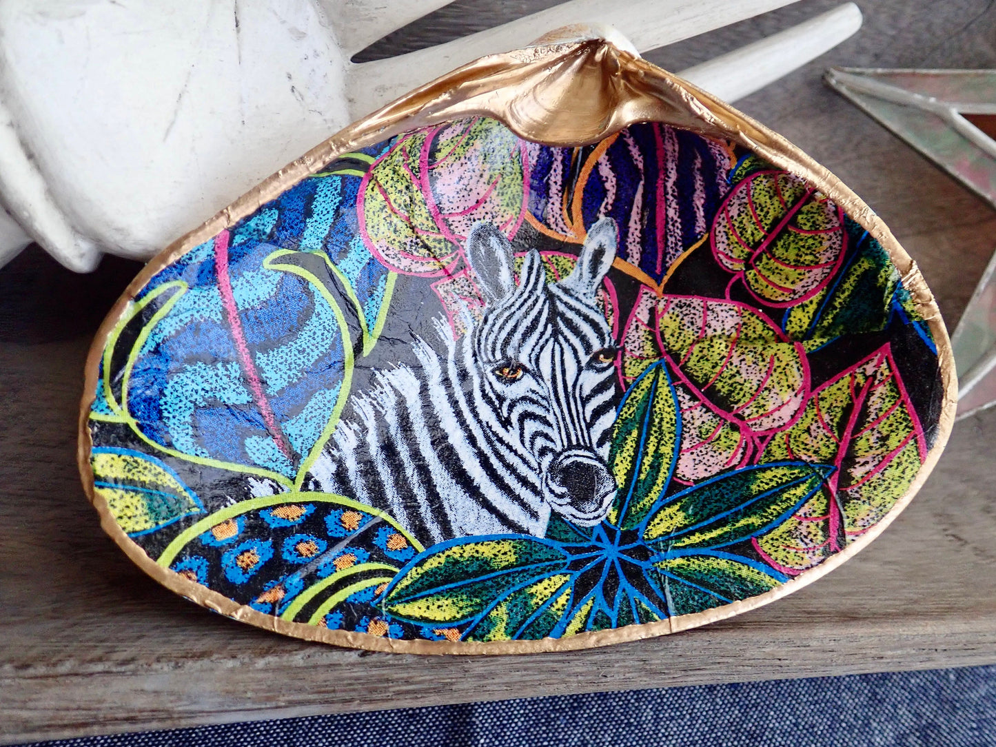 Decoupage Clam Shell Jewelry Dish – Tropical Zebra Design, Coastal Home Decor
