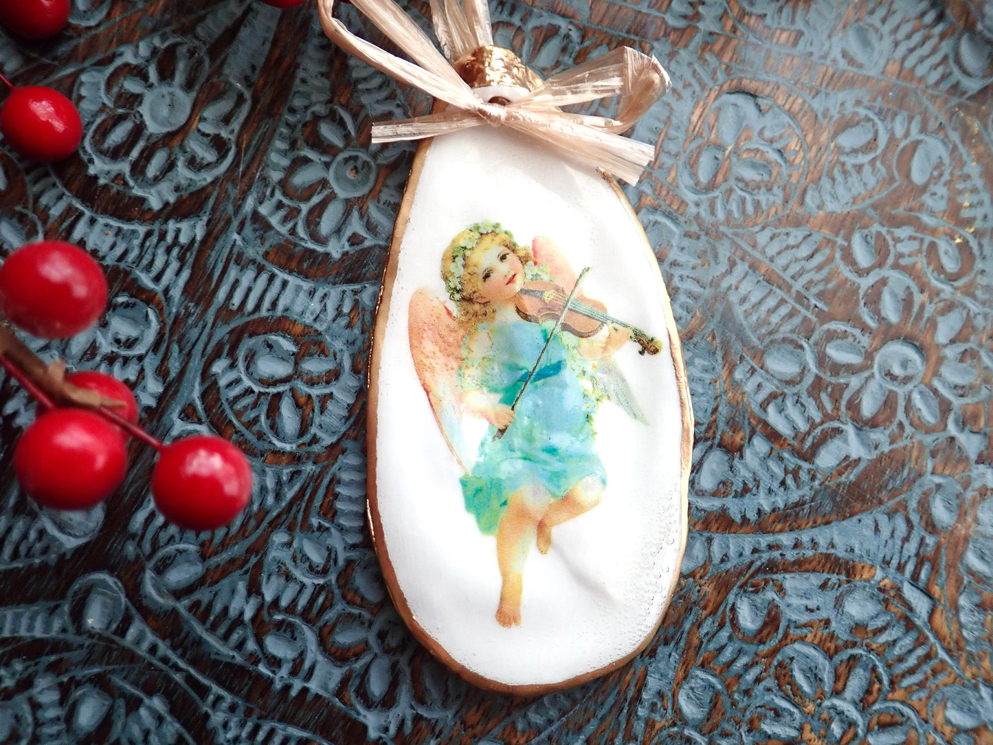 Holiday Angels Decoupage Oyster Shell Ornaments