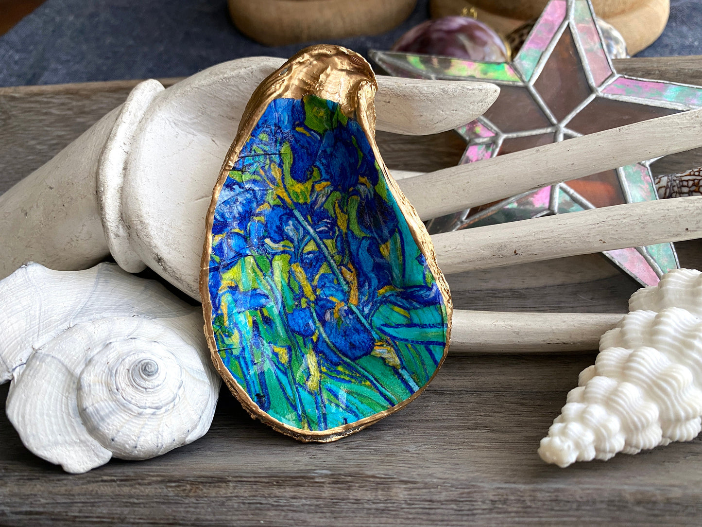 Decoupage Oyster Shell Ring Dish – Van Gogh-Inspired Painted Shell, Coastal Decor