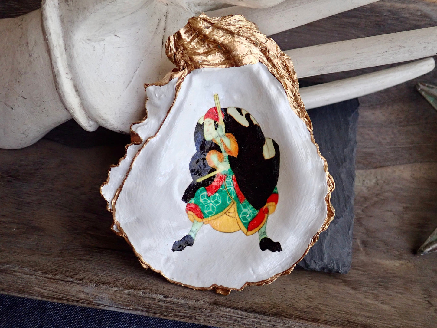 Decoupage Oyster Shell Trinket Dish Samurai Art