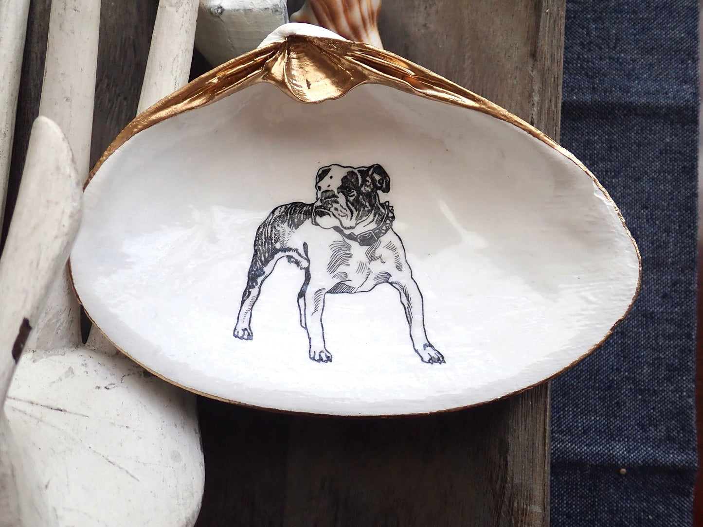 Dog Lover Gift – Decoupage Clam Shell Trinket Dish Vintage Bulldog Art