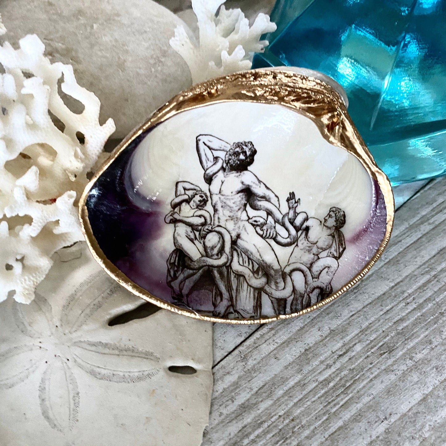 Decoupage Shell Ring Dish – Laocoön and His Sons, Mythology Coastal Accent