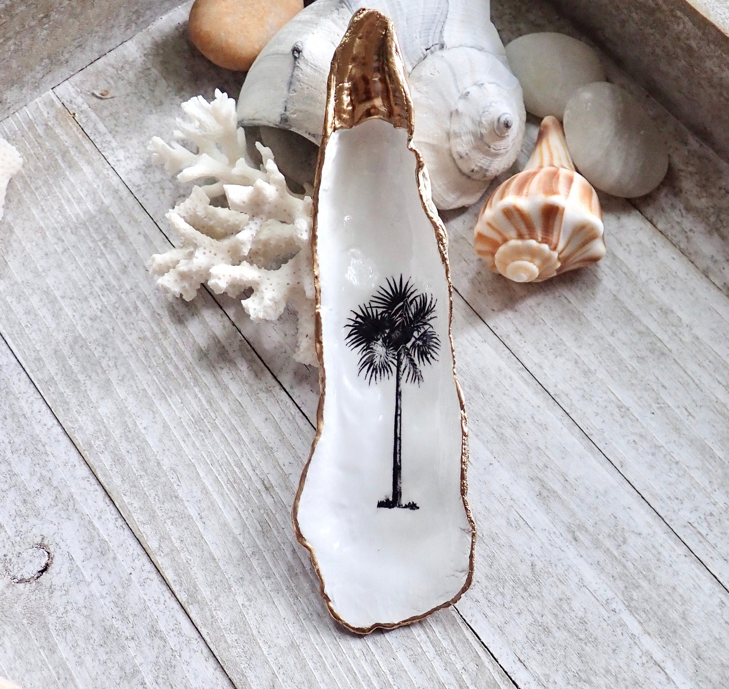 Decoupage Palm Tree Oyster Shell Ring Dish – Coastal Jewelry Holder, Nautical Gift