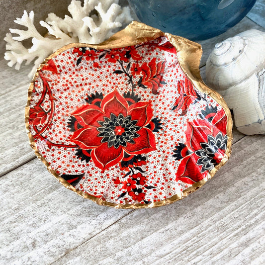 Decoupage Scallop Shell Trinket Dish Red Flower Pattern