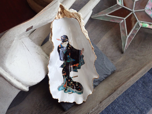Decoupage Oyster Shell Trinket Dish Geisha Art