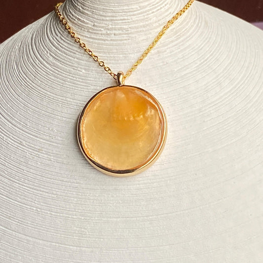 Hand-Made Real Seashell Capiz Shell Pendant Necklace