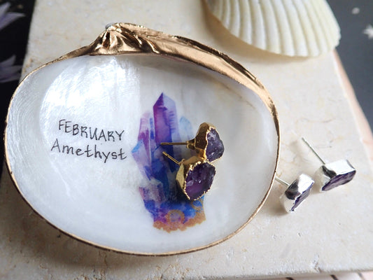 Painted Clam Shell Trinket Dish – Birthstone-Inspired Coastal Decor