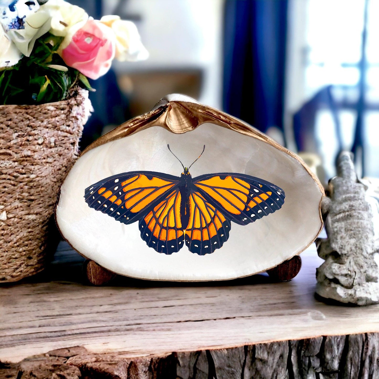 Decoupage Clam Shell Trinket Dish Monarch Butterfly Art