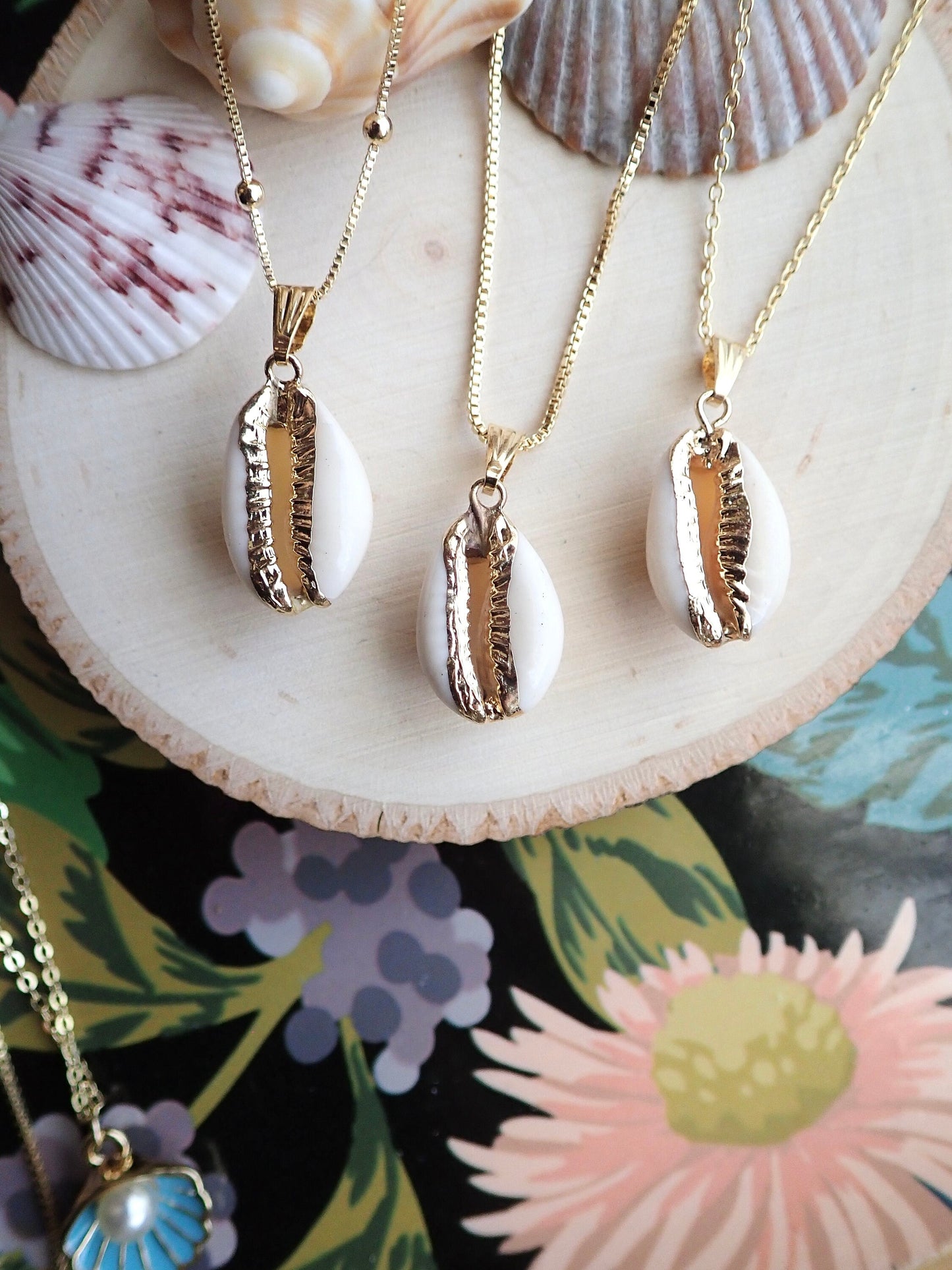Real Seashell Cowrie Shell Necklace
