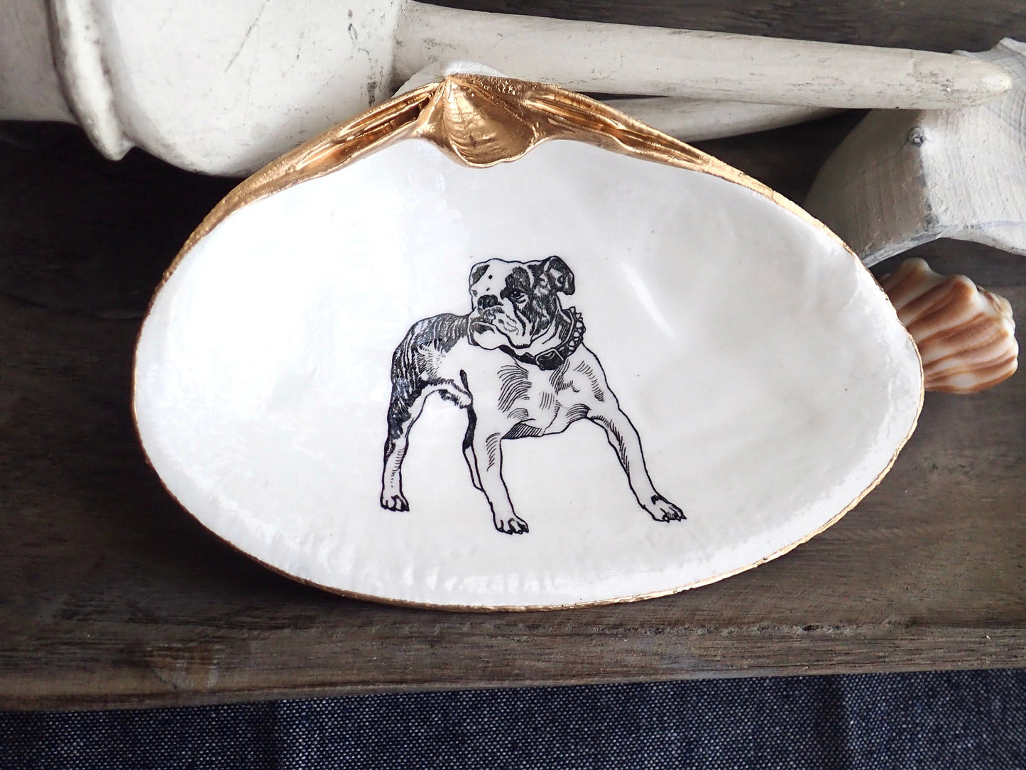 Dog Lover Gift – Decoupage Clam Shell Trinket Dish Vintage Bulldog Art