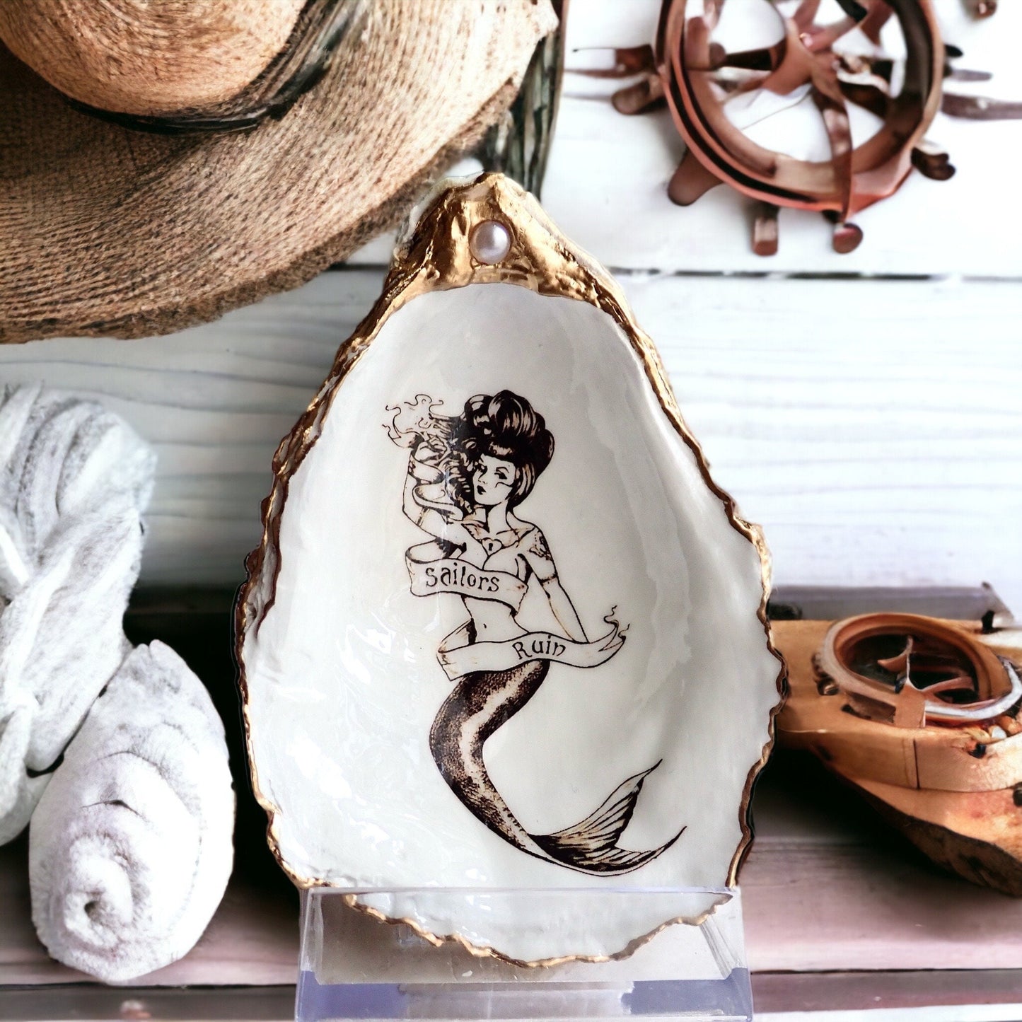 Decoupage Mermaid Oyster Shell Ring Dish – Hand-Painted Coastal Decor, Gold & Pearl Accent, Sailor Gift