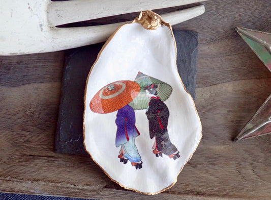 Decoupage Oyster Shell Trinket Dish Geisha Art