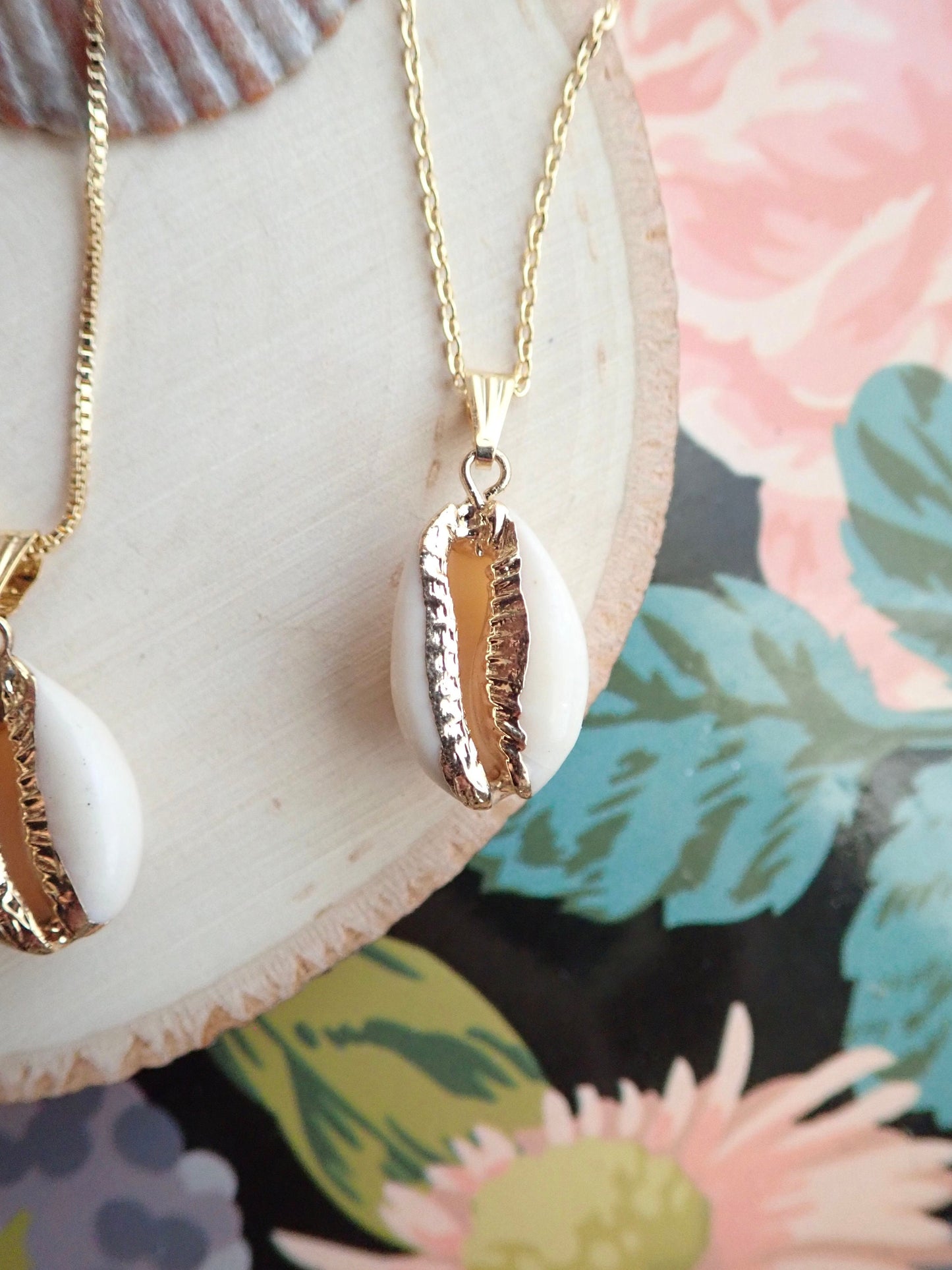 Real Seashell Cowrie Shell Necklace