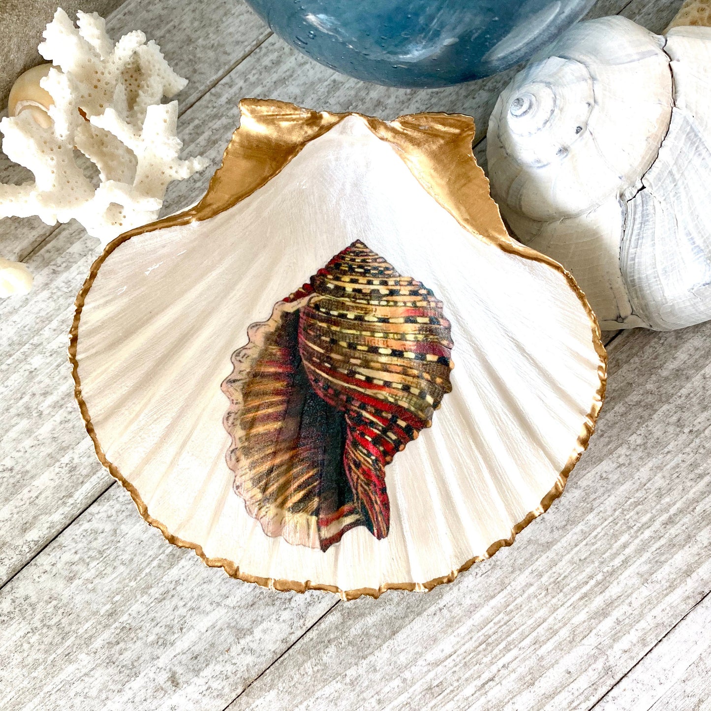 Decoupage Scallop Shell Trinket Dish Conch Shell Art