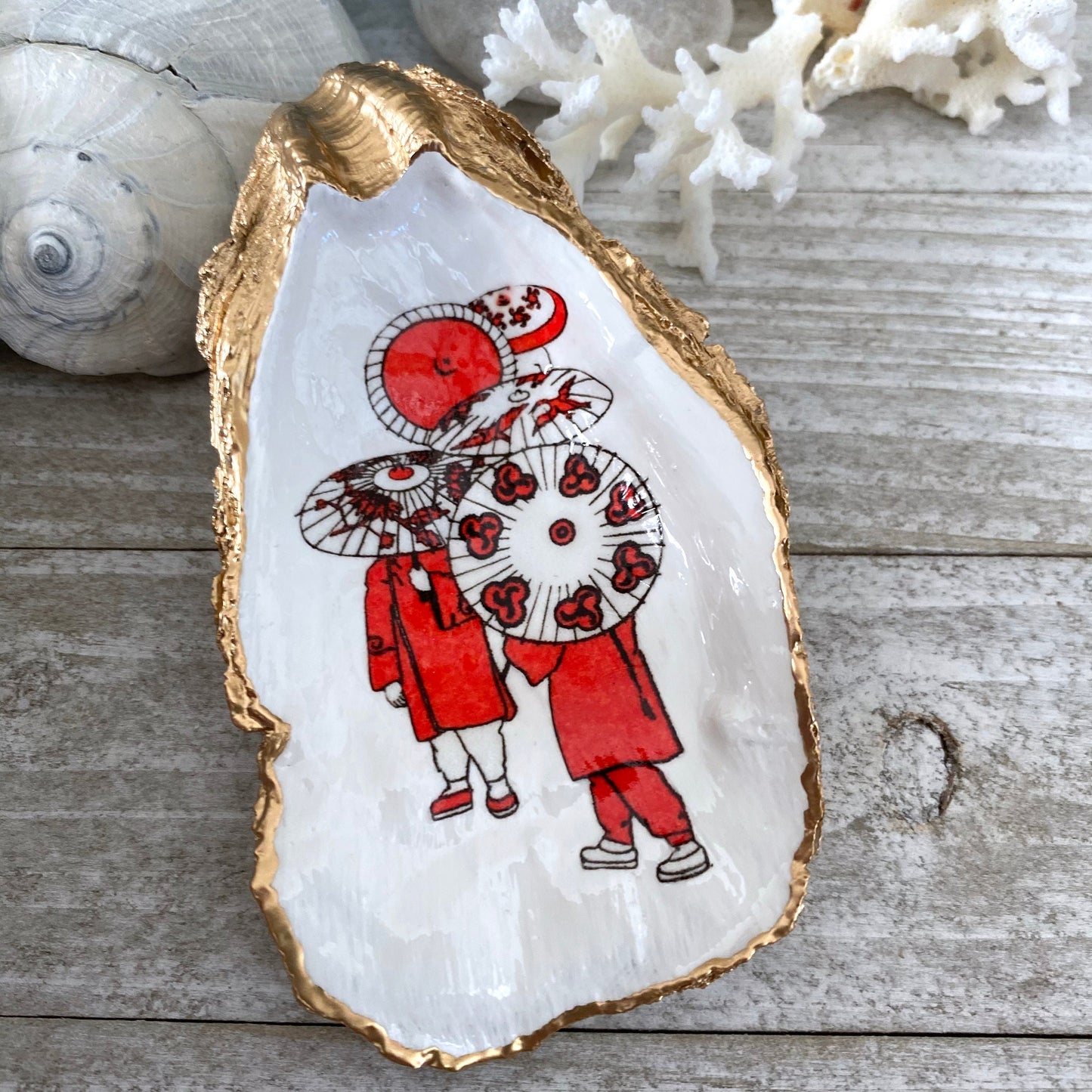 Decoupage Oyster Shell Trinket Dish – Vintage Asian Art, Beach House Accent