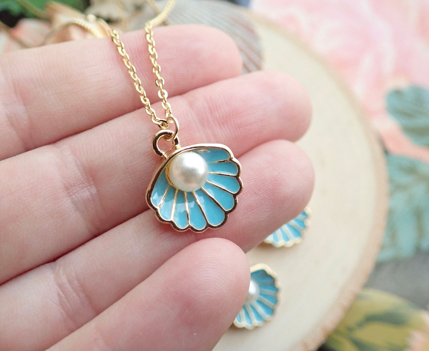 Gold Shell Charm Necklace – Dainty Pearl Seashell Pendant, Mermaid Jewelry