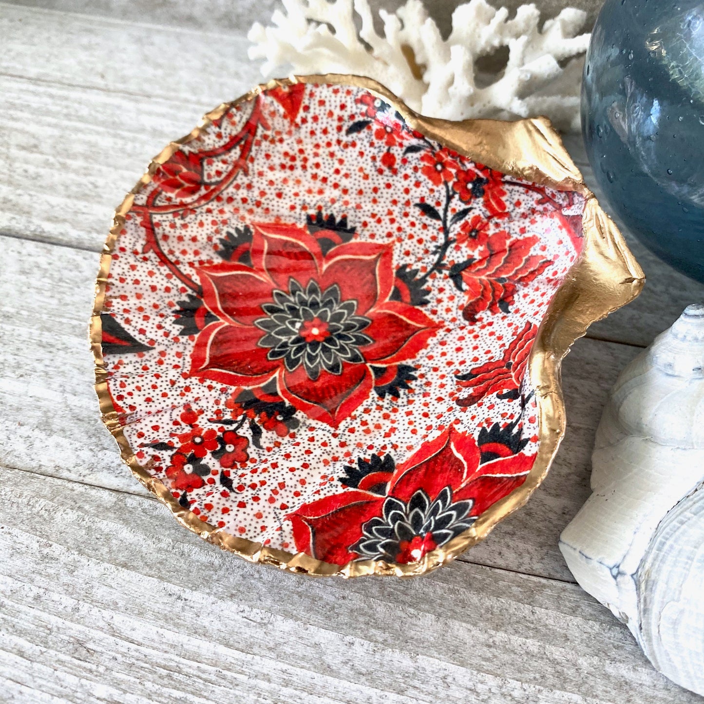Decoupage Scallop Shell Trinket Dish Red Flower Pattern