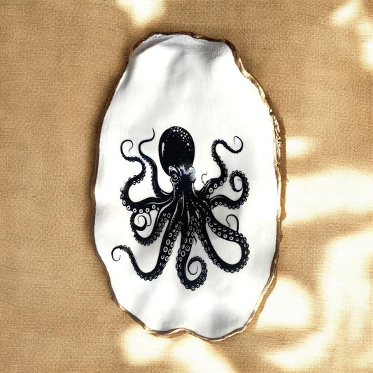 Decoupage Octopus Oyster Shell Shadow Box – Hand-Crafted Coastal Wall Hanging, Nautical Gift