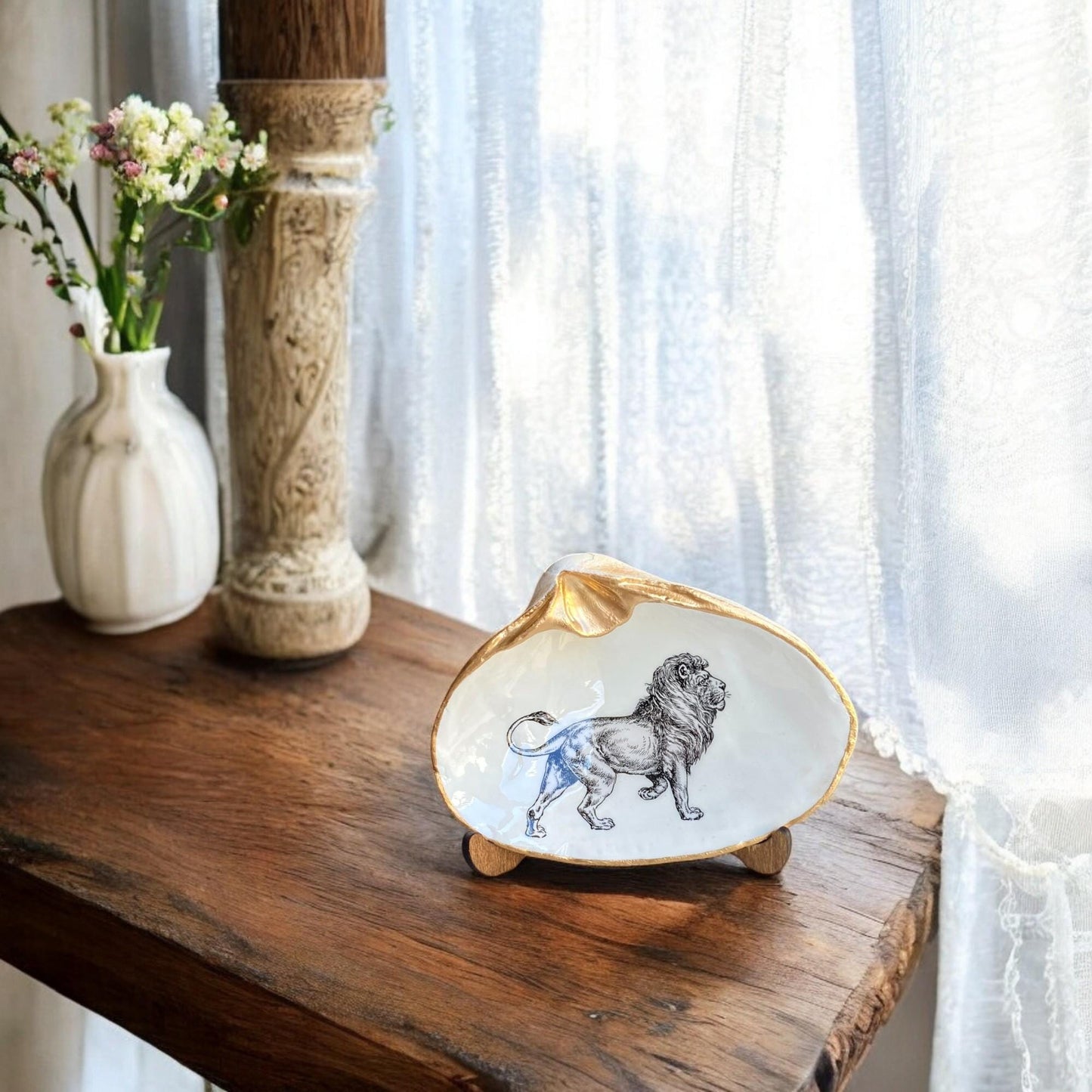 Decoupage Clam Shell Jewelry Dish – Lion Lover Gift, Coastal Decor
