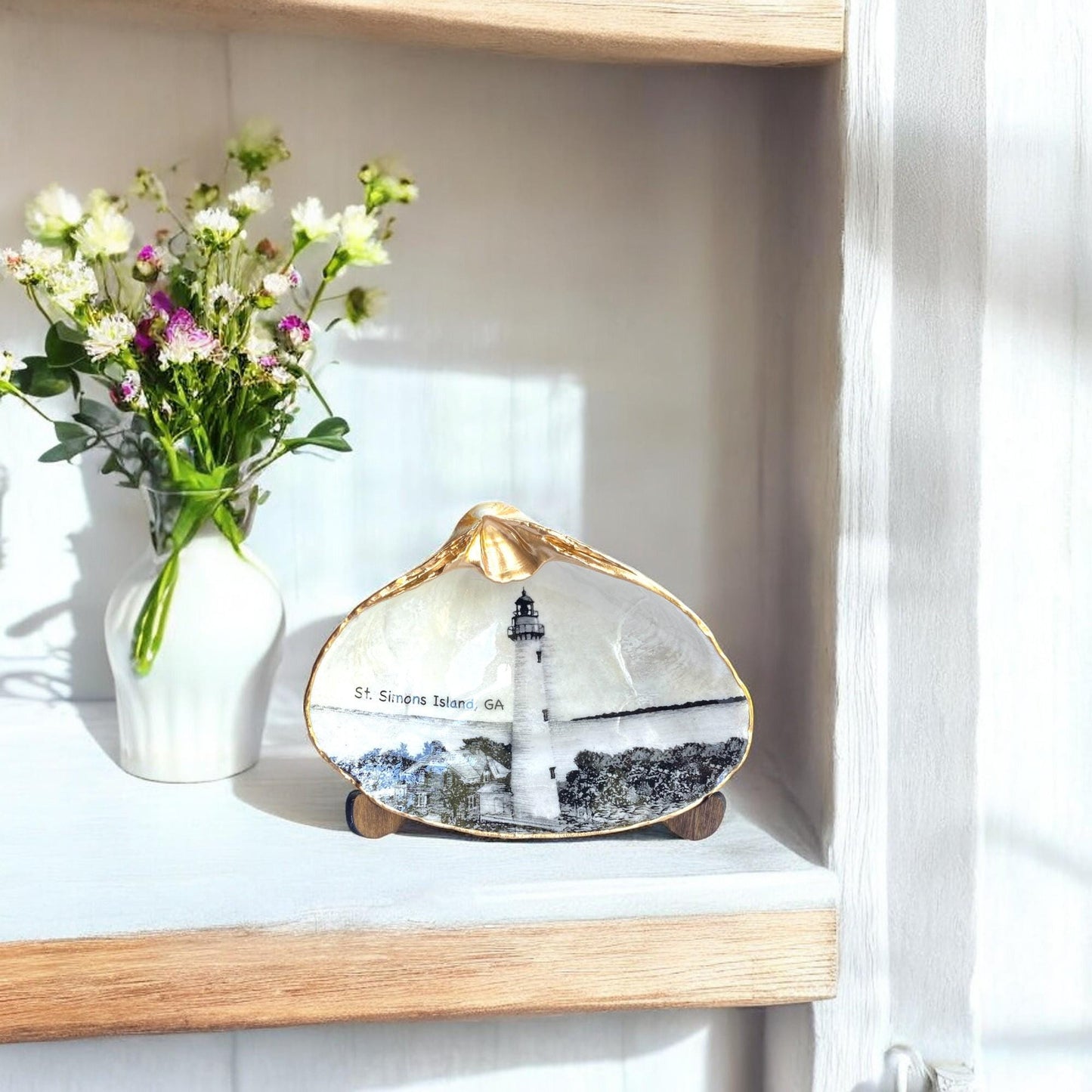 Decoupage Clam Shell Trinket Dish St. Simons Lighthouse Art