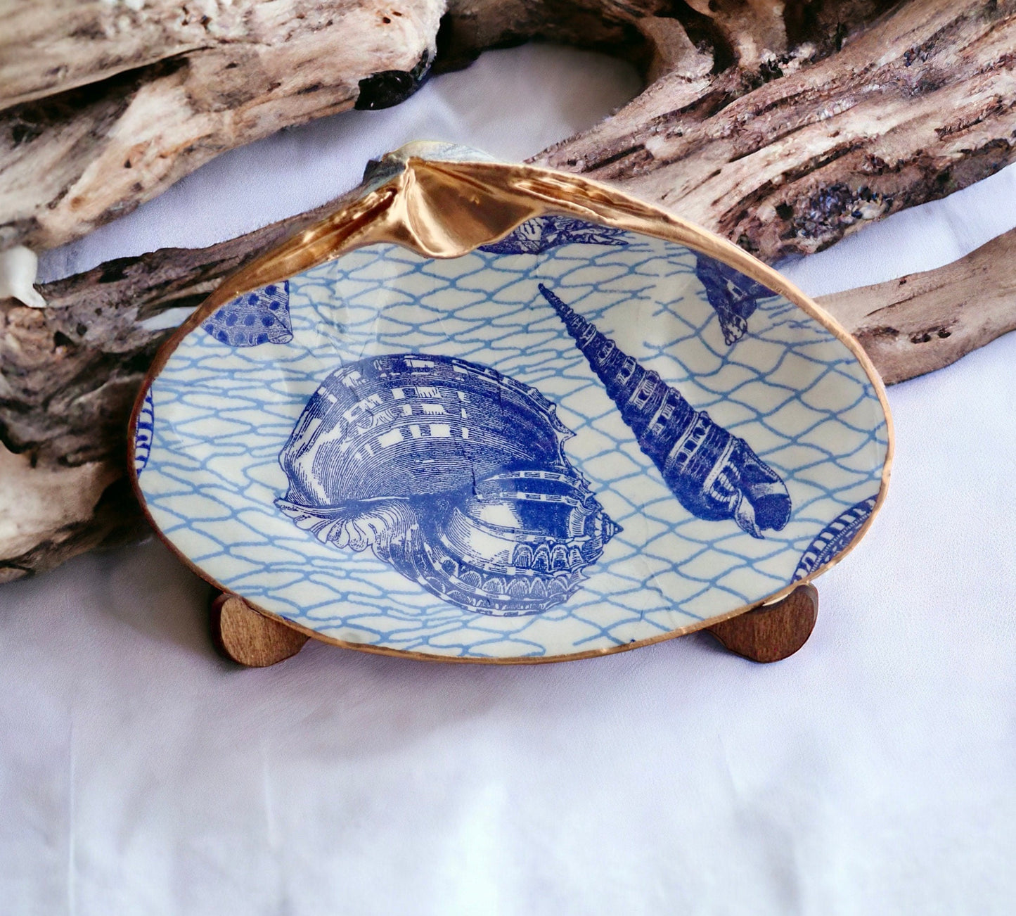 Decoupage Clam Shell Jewelry Dish – Blue & White Coastal Accent, Nautical Gift