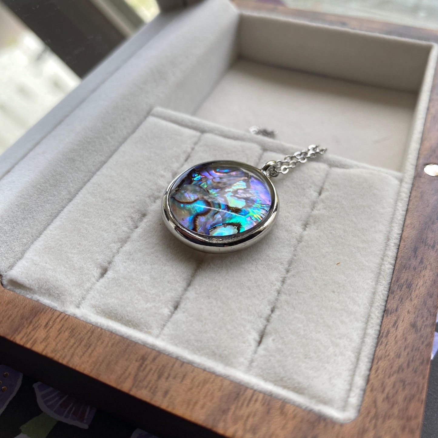 Hand Made Real Seashell Abalone Shell Pendant Necklace