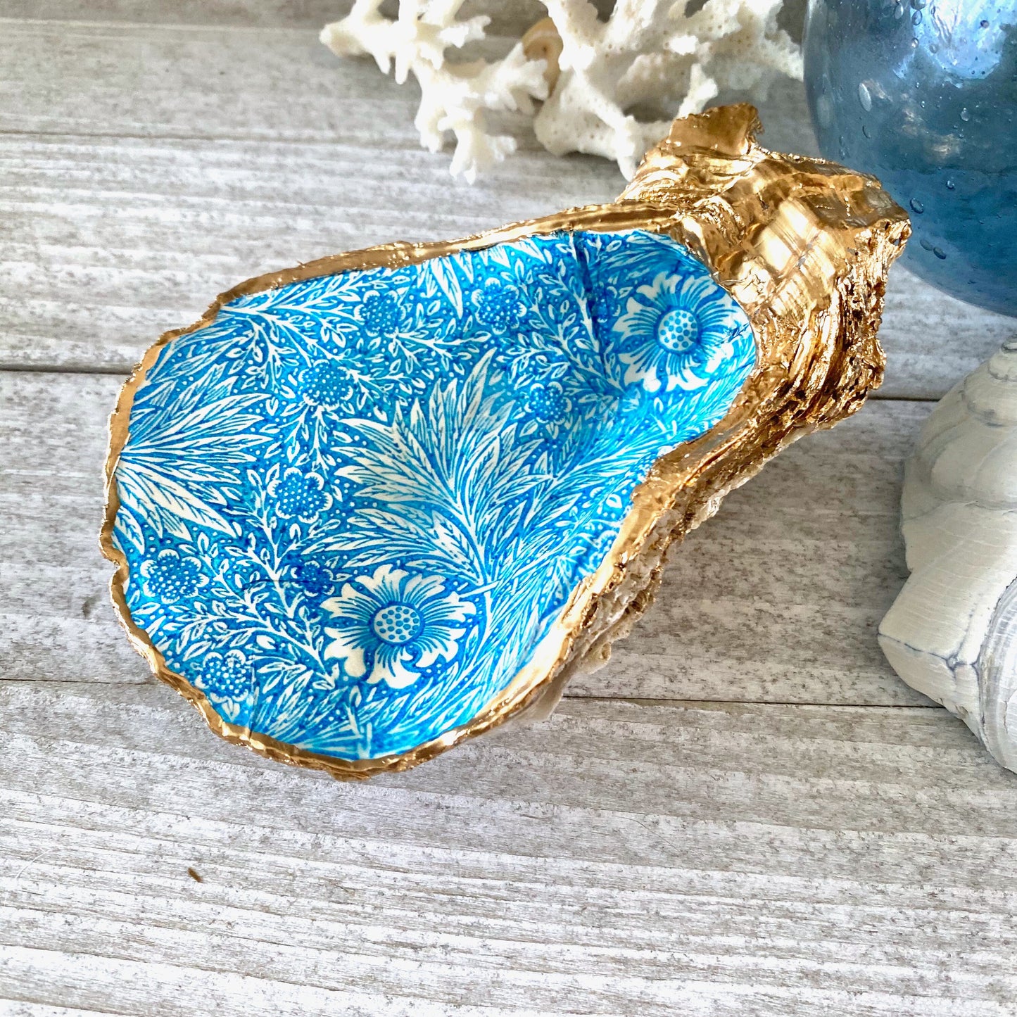 Decoupage Oyster Shell Jewelry Dish – William Morris Floral Design