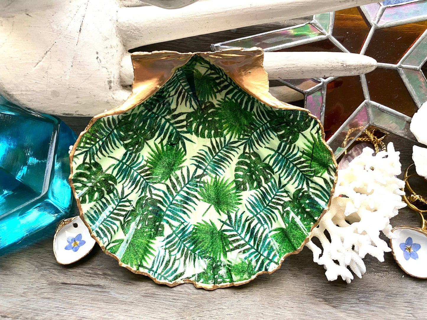 Decoupage Scallop Shell Trinket Dish Tropical Pattern