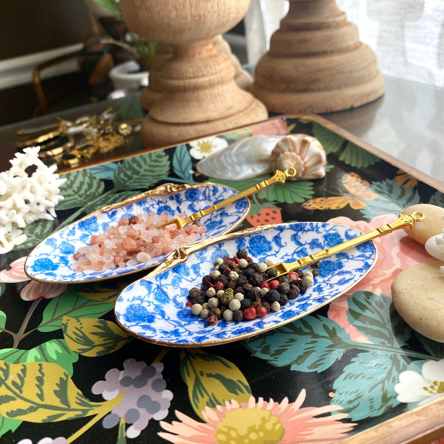 Handcrafted Clam Shell Salt and Pepper Dishes – Beach House Table Decor