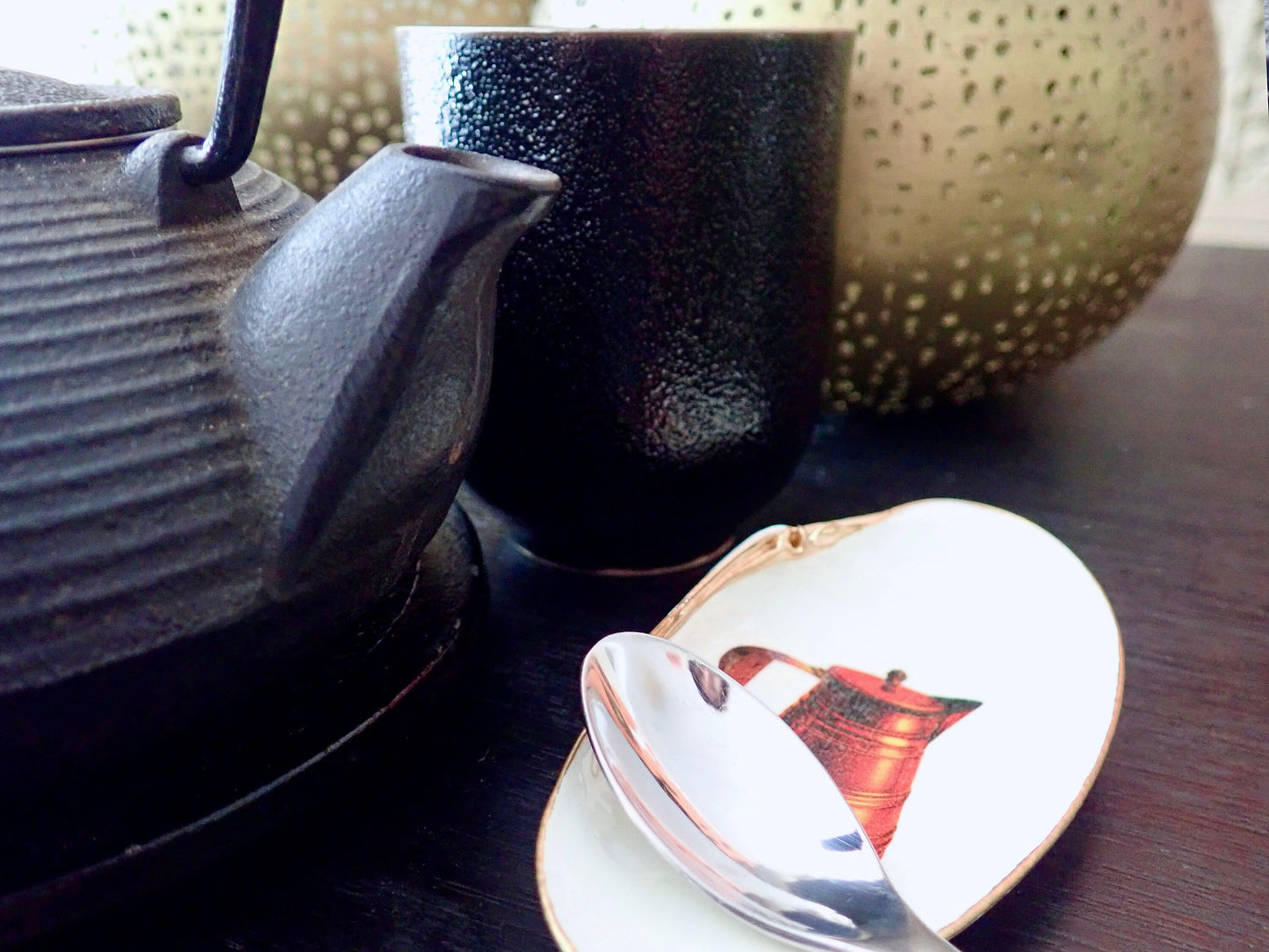 Decoupage Clam Shell Spoon Rest Pair – Vintage Coffee & Tea Illustration