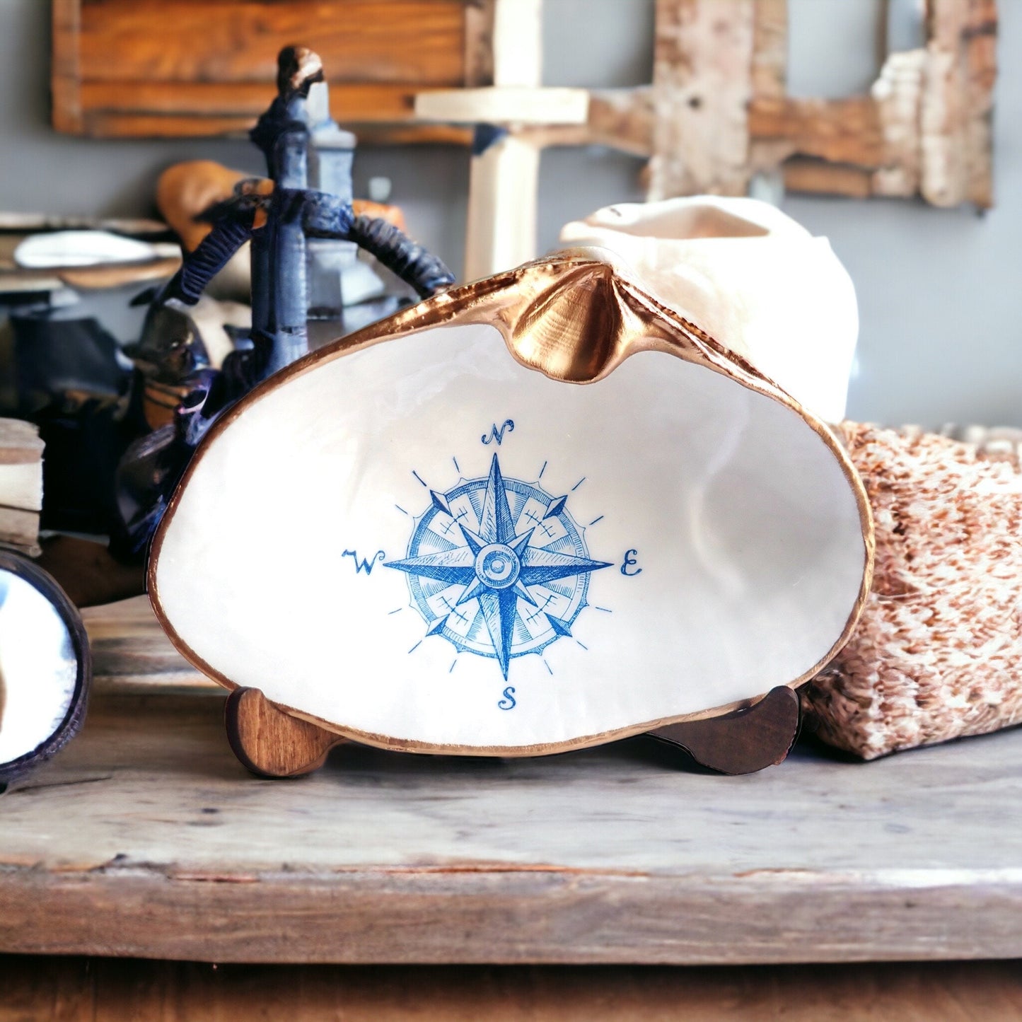 Decoupage Clam Shell Nautical Compass Art Trinket Dish