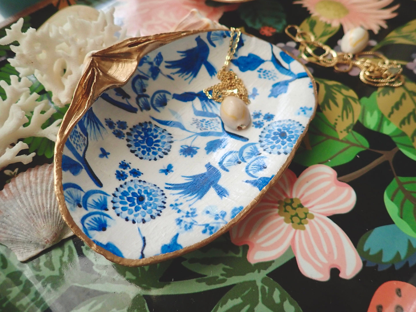 Decoupage Clam Shell Ring Dish – Delft Blue & White Design, Coastal Accent
