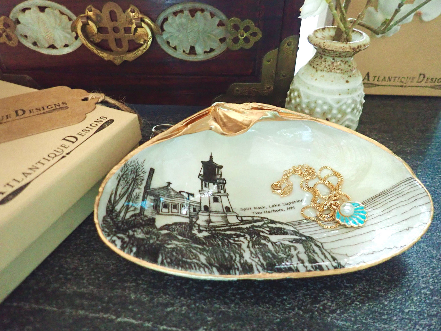 Decoupage Clam Shell Trinket Dish Split Rock Lighthouse Art