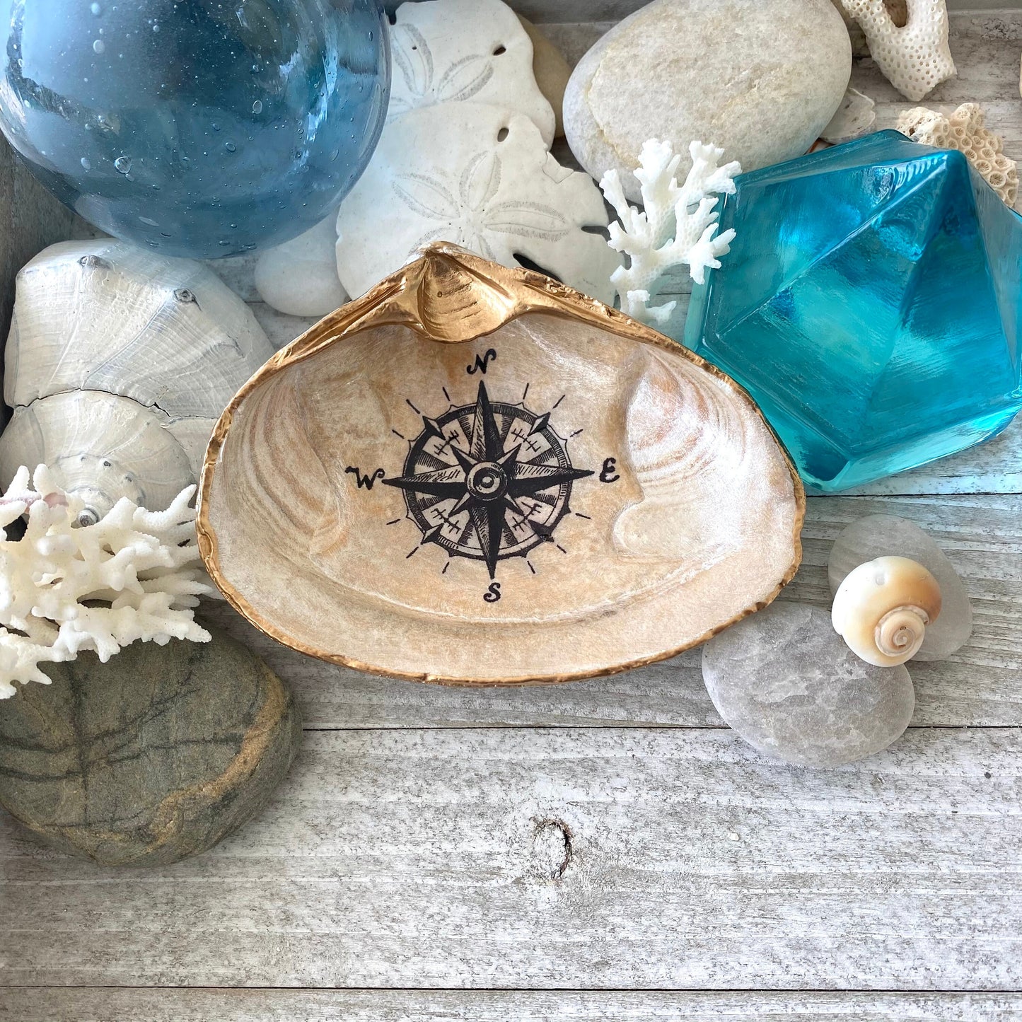 Decoupage Clam Shell Nautical Compass Art Trinket Dish