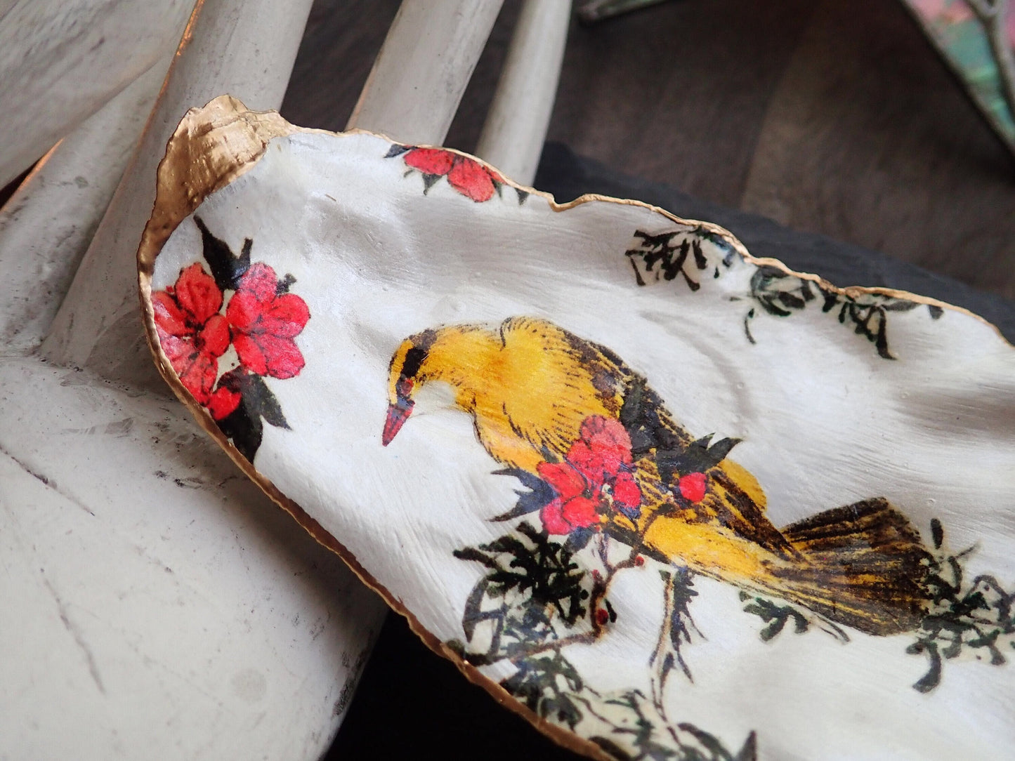 Decoupage Oyster Shell Jewelry Dish – Bird Lover Art