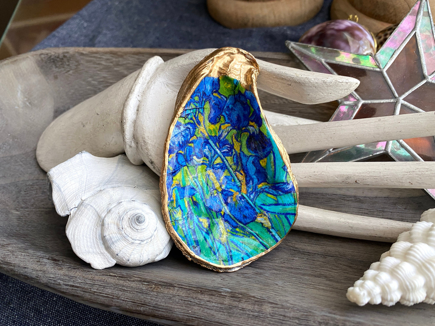 Decoupage Oyster Shell Ring Dish – Van Gogh-Inspired Painted Shell, Coastal Decor