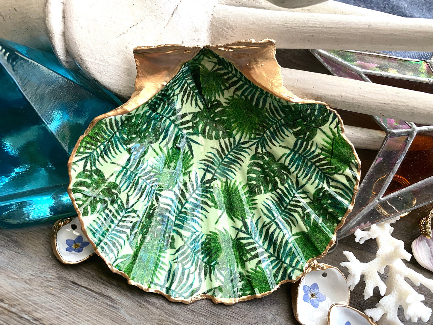 Decoupage Scallop Shell Trinket Dish Tropical Pattern