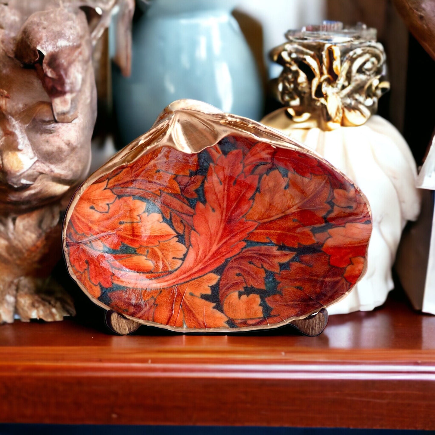 Decoupage Clam Shell Trinket Dish – William Morris Fall Leaves Design