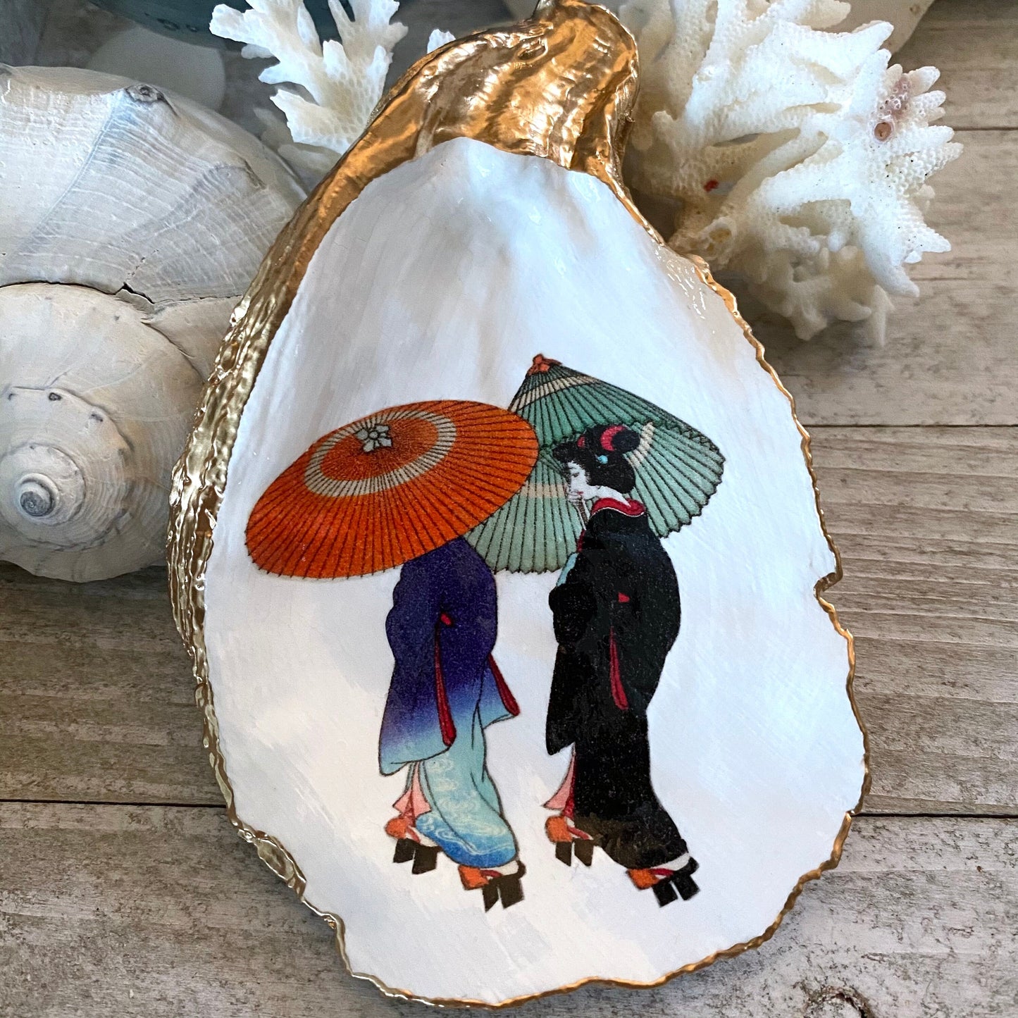 Decoupage Oyster Shell Trinket Dish Geisha Art