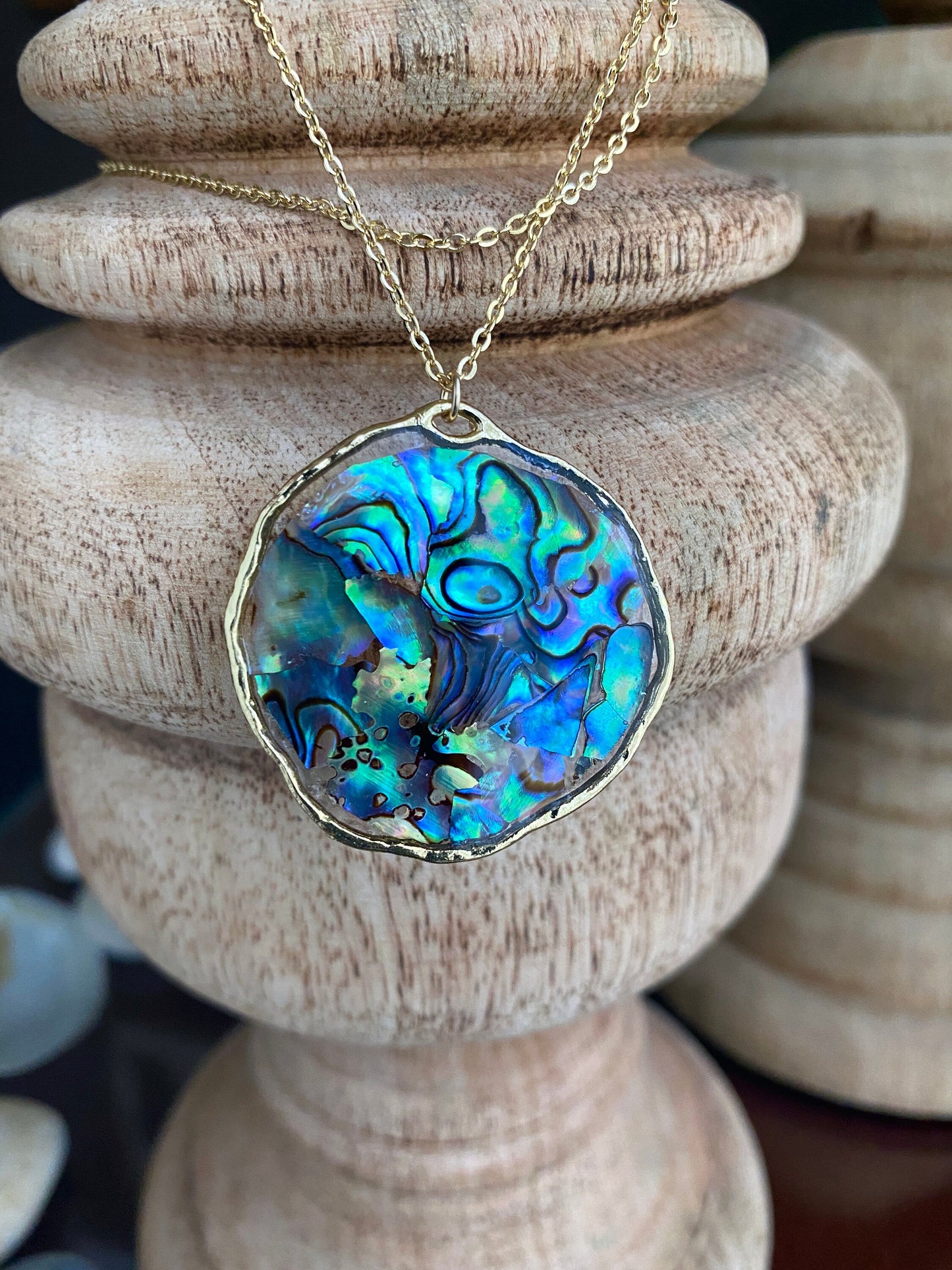 Hand Made Real Seashell Abalone Shell Pendant Necklace