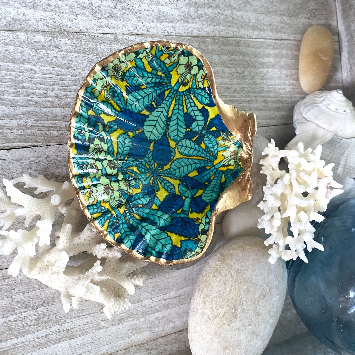 Decoupage Scallop Shell Trinket Dish Tropical Pattern