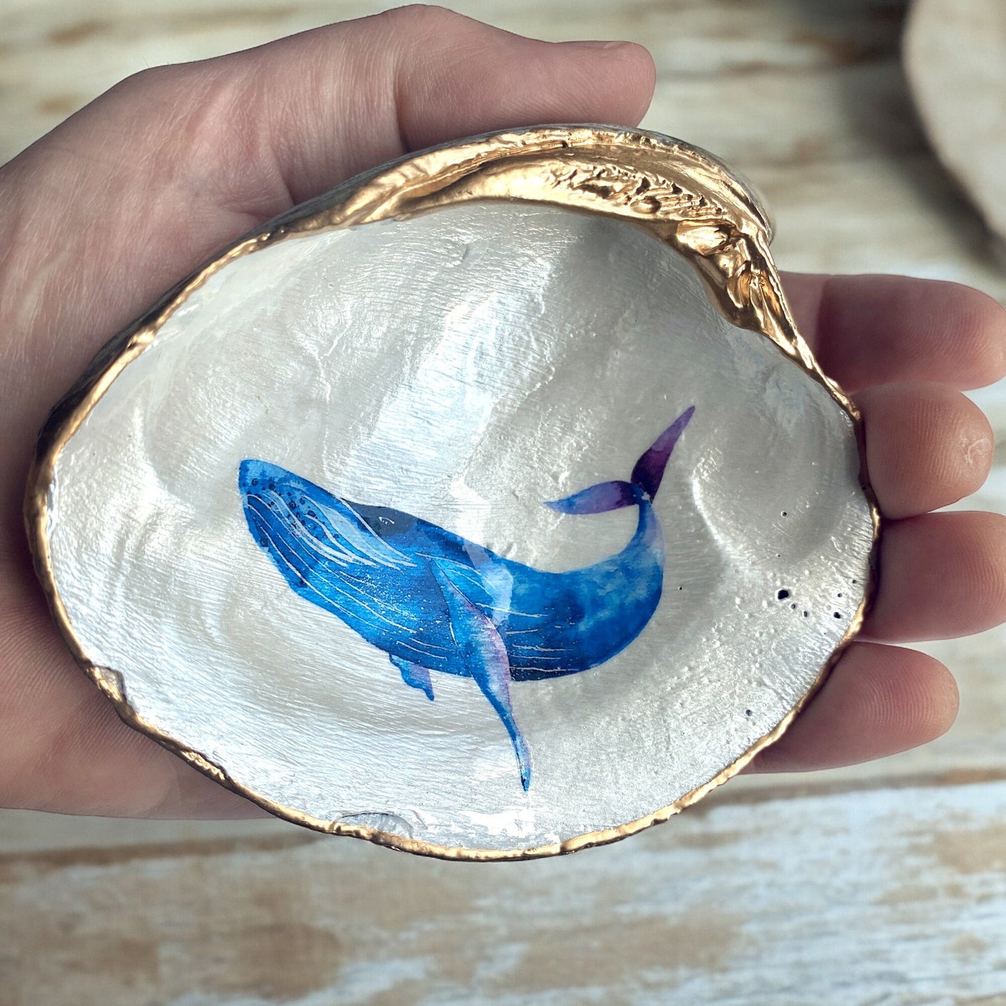 Decoupage Clam Shell Jewelry Dish – Whale Art, Nautical Home Decor
