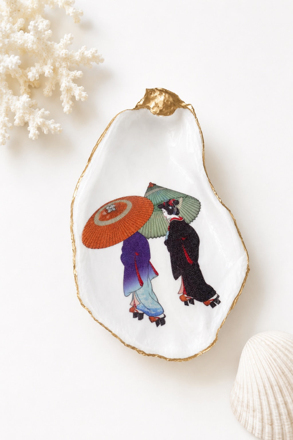 Decoupage Oyster Shell Trinket Dish Geisha Art