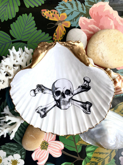 Decoupage Scallop Shell Trinket Dish Skull & Crossbones