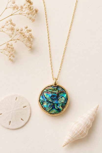 Hand Made Real Seashell Abalone Shell Pendant Necklace