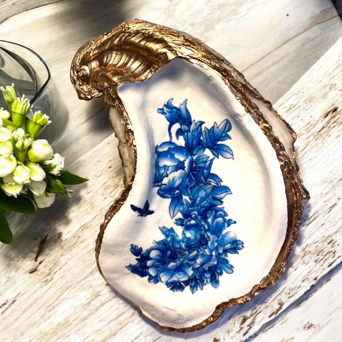 Chinoiserie Decoupage Oyster Shell Ring Dish – Handcrafted Coastal Jewelry Holder, Hostess Gift